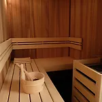 Szálloda Laz' Urbain 4*