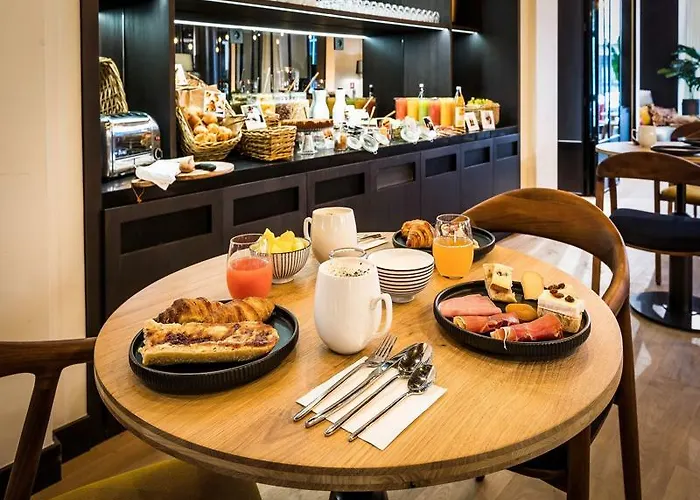 Hotel Laz' Urbain 4*