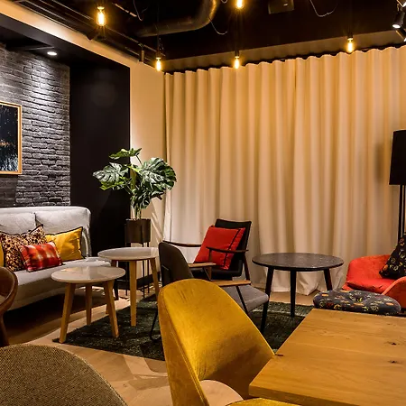 Laz' Urbain Hotell 4*