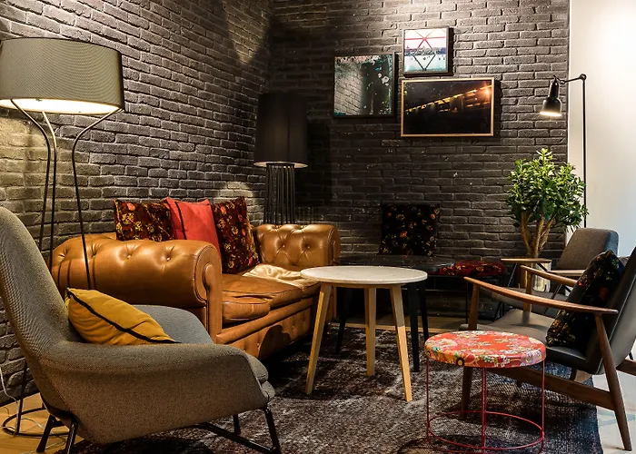 Laz' Urbain Hotell Paris
