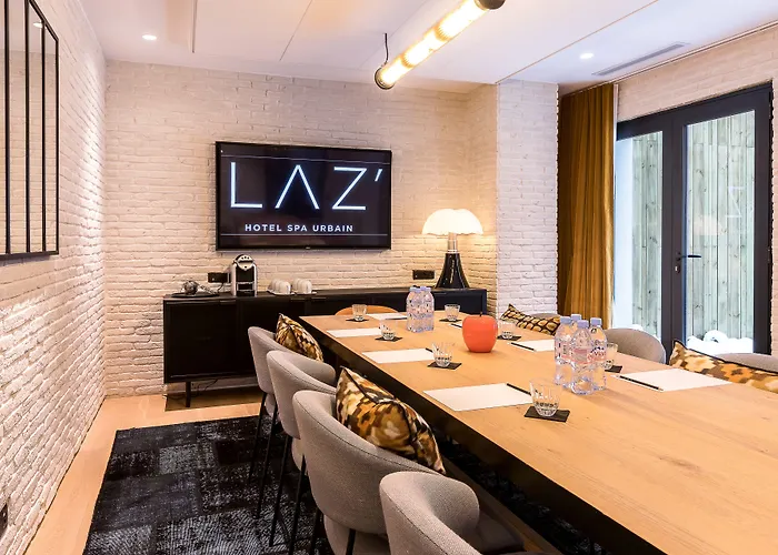 Laz' Urbain Hotell 4*