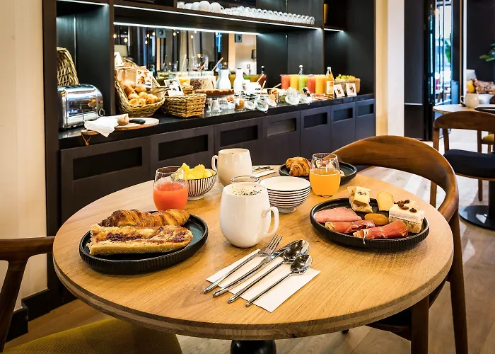 Laz' Urbain Hotell 4*
