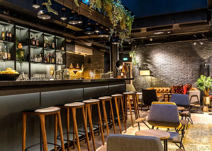 Laz' Urbain Hotell Paris
