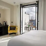 Hotell Laz' Urbain 4*