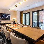 Laz' Urbain 4* Paris
