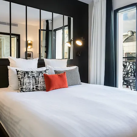 Laz' Urbain Szálloda