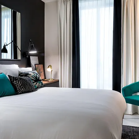 Szálloda Laz' Urbain 4*