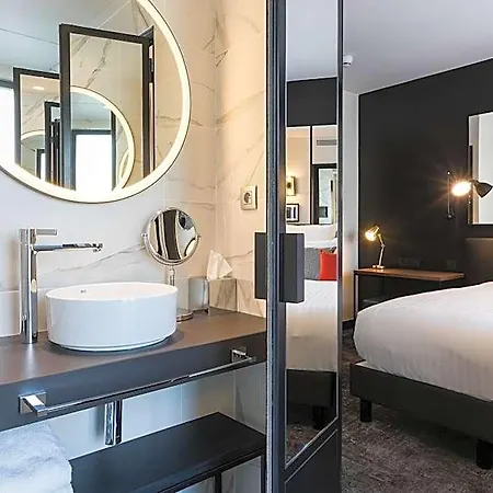 Hotel Laz' Urbain