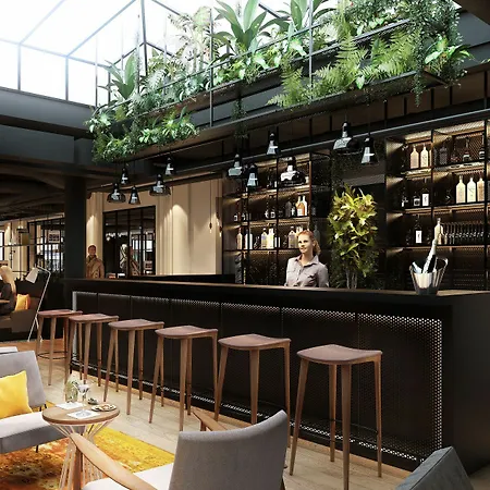 Laz' Urbain Hotel Paris