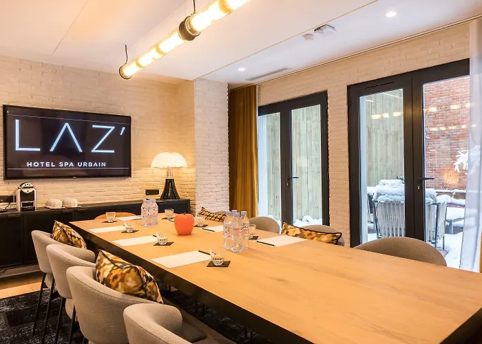 Laz' Urbain 4* Paris