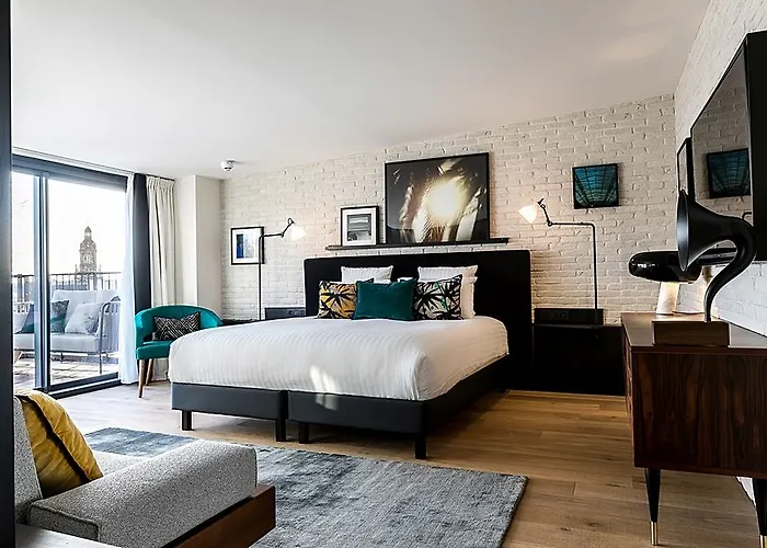 Hotel Laz' Urbain 4*