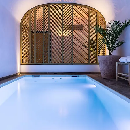 Hotel Laz' Urbain 4*